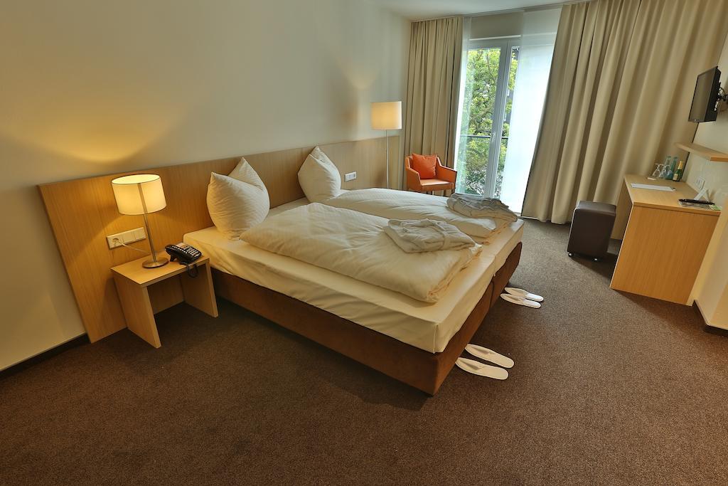 Ardey Hotel Witten Room photo